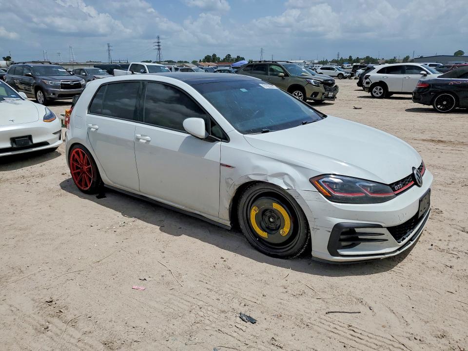 Продаж на аукціоні авто 2018 Volkswagen Gti, vin: 3VW447AU7JM275229, номер лоту: 61053016