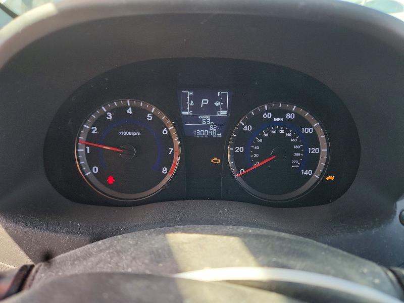 2015 Hyundai Accent მანქანა იყიდება აუქციონზე, vin: KMHCT4AEXFU872320, აუქციონის ნომერი: 59702126