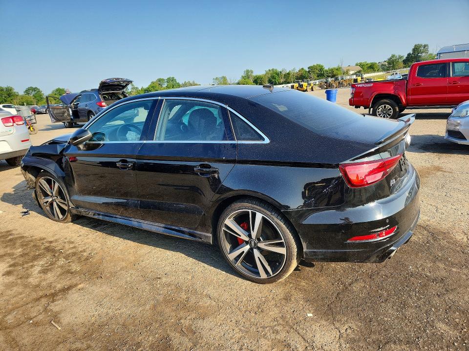 59609436 :رقم المزاد ، WAUJ8GFF3J1041121 vin ، 2018 Audi A3 مزاد بيع