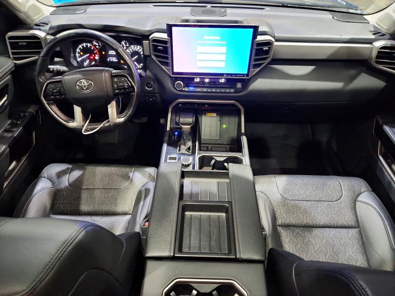 63321026 :رقم المزاد ، 5TFJA5EC5NX008627 vin ، 2022 Toyota Tundra مزاد بيع