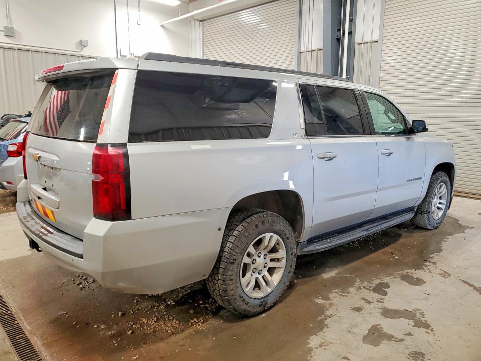 2020 Chevrolet Suburban მანქანა იყიდება აუქციონზე, vin: 1GNSKHKC2LR284425, აუქციონის ნომერი: 61960126