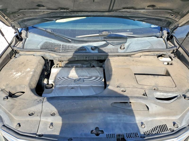 63057406 :رقم المزاد ، 2T2ZK1BA8AC036387 vin ، 2010 Lexus Rx مزاد بيع