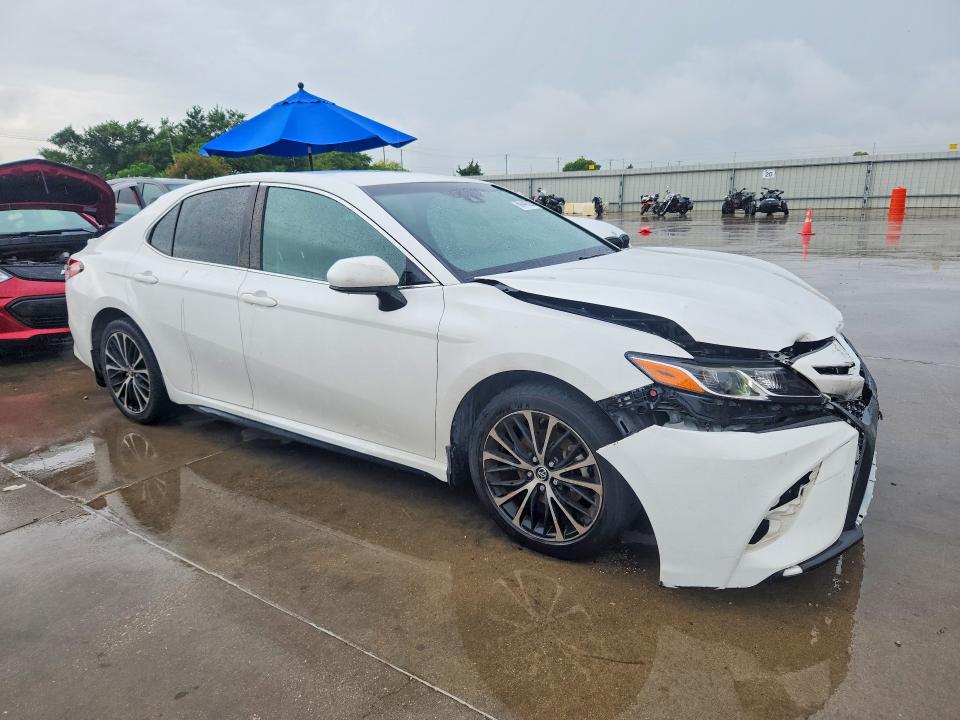 Продажа на аукционе авто 2018 Toyota Camry, vin: JTNB11HK6J3038829, номер лота: 60446326