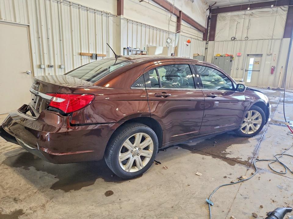 Продажа на аукционе авто 2013 Chrysler 200, vin: 1C3CCBBB7DN501267, номер лота: 85629585