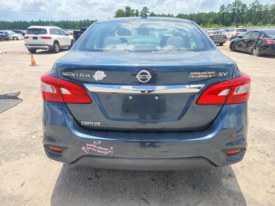 Продаж на аукціоні авто 2017 Nissan Sentra, vin: 3N1AB7AP7HY215947, номер лоту: 61712876