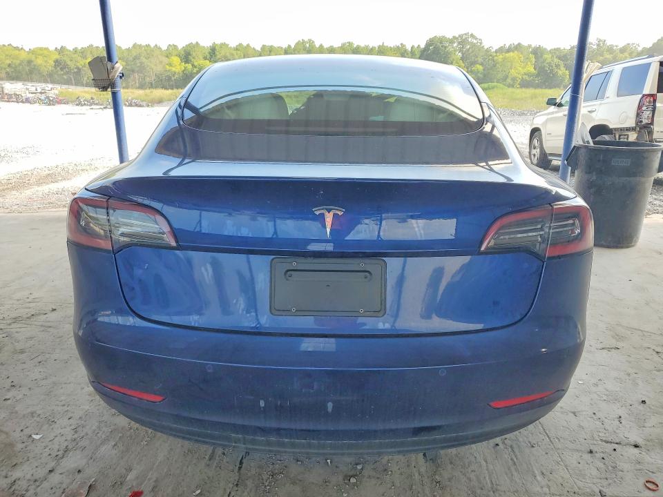 2022 Tesla Model 3 მანქანა იყიდება აუქციონზე, vin: 5YJ3E1EA2NF205186, აუქციონის ნომერი: 59842906