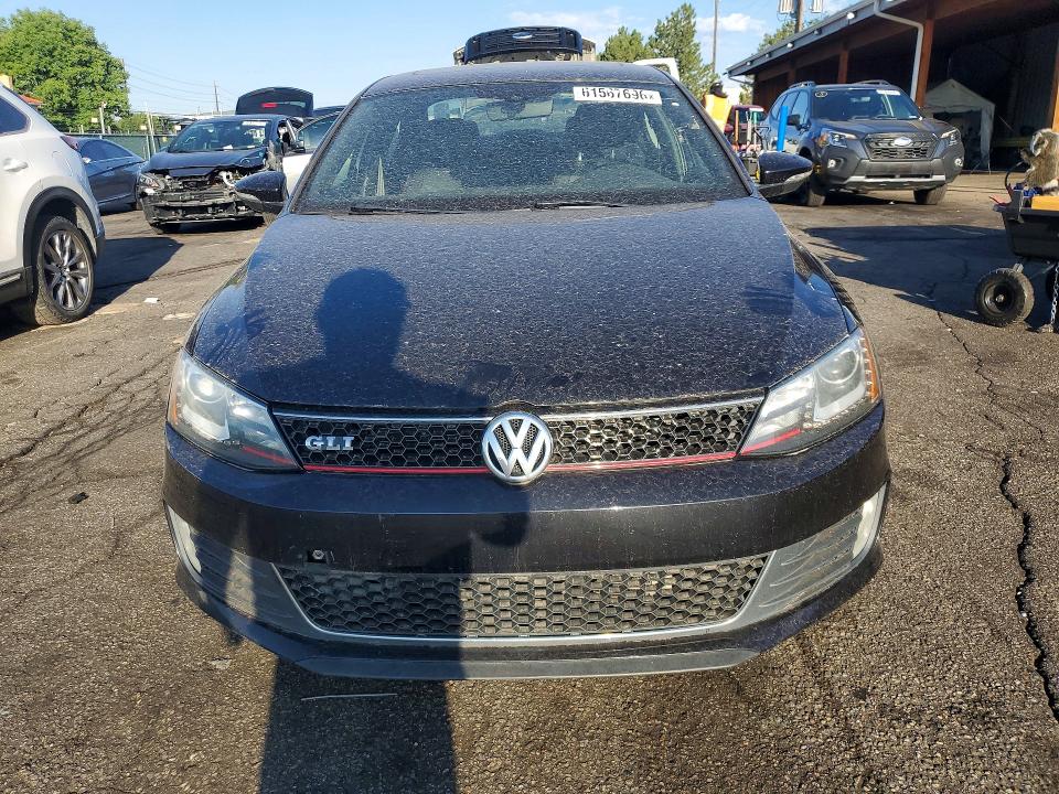 2015 Volkswagen Jetta მანქანა იყიდება აუქციონზე, vin: 3VW5T7AJ8FM316052, აუქციონის ნომერი: 61567696