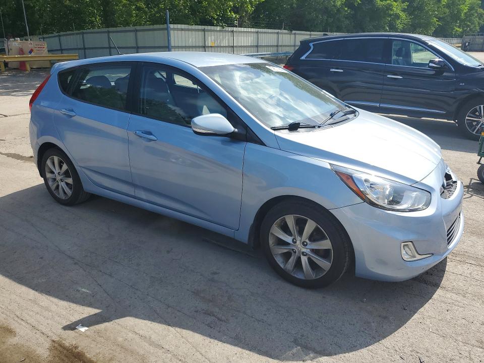 2013 Hyundai Accent მანქანა იყიდება აუქციონზე, vin: KMHCU5AE5DU074873, აუქციონის ნომერი: 59671656