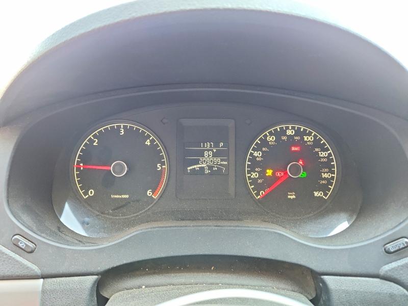 61506476 :رقم المزاد ، 3VWLL7AJ7BM109895 vin ، 2011 Volkswagen Jetta مزاد بيع