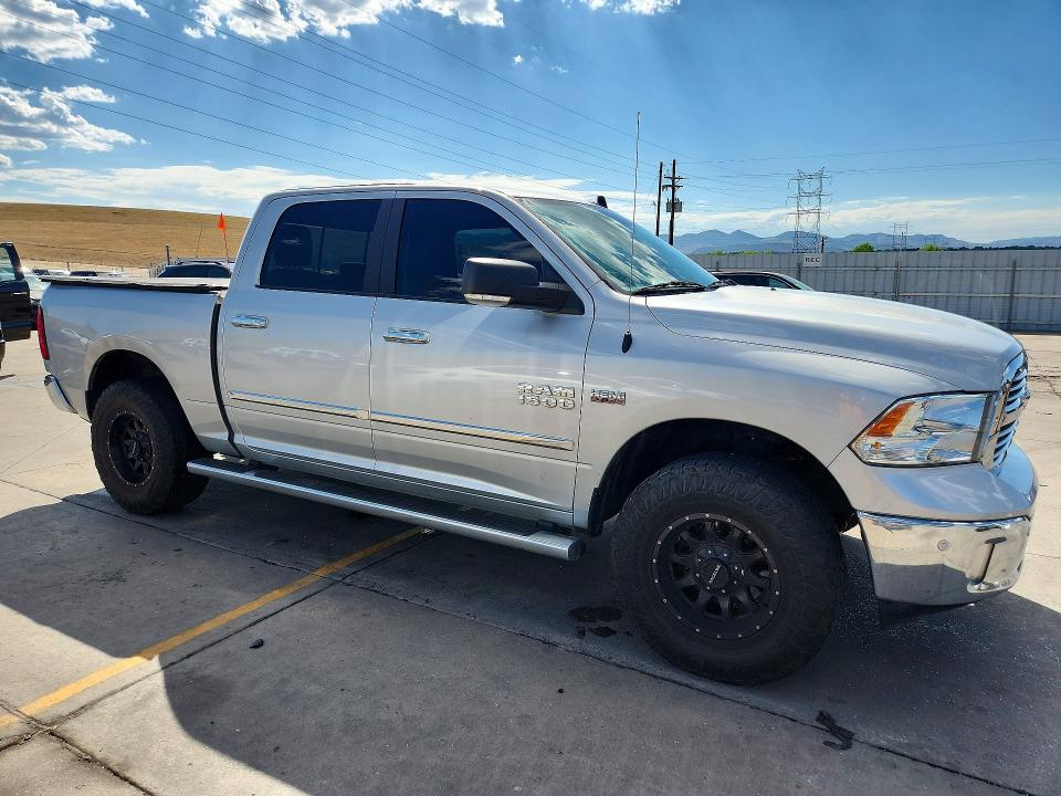 60475886 :رقم المزاد ، 3C6RR7LT8HG593293 vin ، 2017 Ram 1500 مزاد بيع