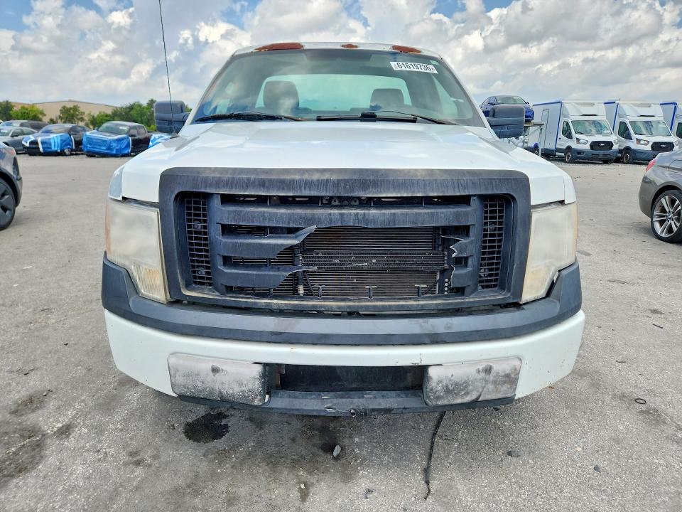 61619736 :رقم المزاد ، 1FTMF1C83AKA39369 vin ، 2010 Ford F150 مزاد بيع
