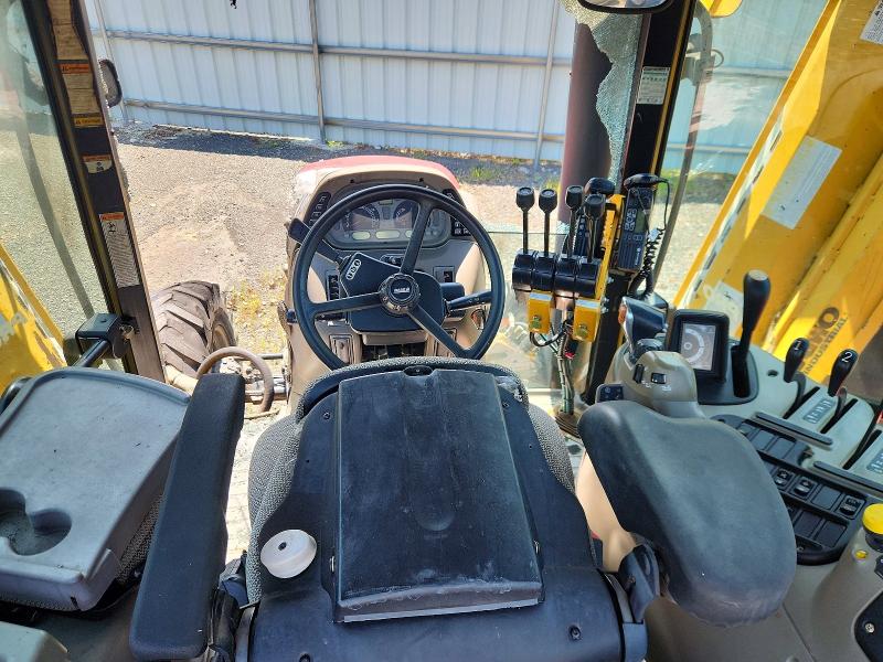Продажа на аукционе авто 2010 Case Agriculture And Farm Equipment, vin: Z9BE12725, номер лота: 59829626