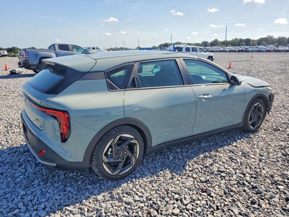 2026 Kia K4 მანქანა იყიდება აუქციონზე, vin: 3KPFX5DE2TE351593, აუქციონის ნომერი: 62221786