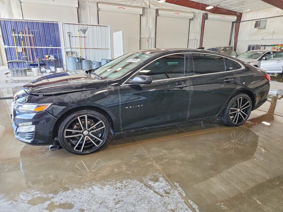 62936496 :رقم المزاد ، 1G1ZD5ST3LF052586 vin ، 2020 Chevrolet Malibu مزاد بيع