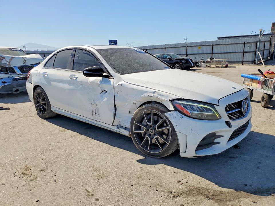 2020 Mercedes-benz C მანქანა იყიდება აუქციონზე, vin: 55SWF8DB0LU324363, აუქციონის ნომერი: 59838556