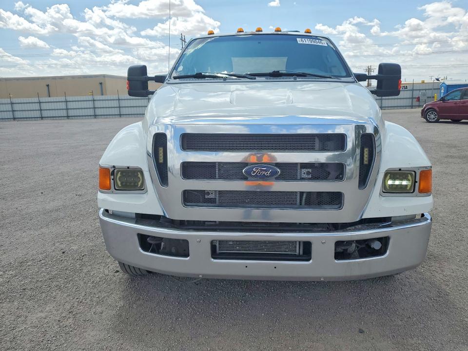 61199046 :رقم المزاد ، 3FRWX6FE1FV728196 vin ، 2015 Ford F650 مزاد بيع