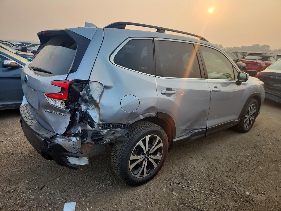 60715336 :رقم المزاد ، JF2SKAUC0MH477856 vin ، 2021 Subaru Forester مزاد بيع
