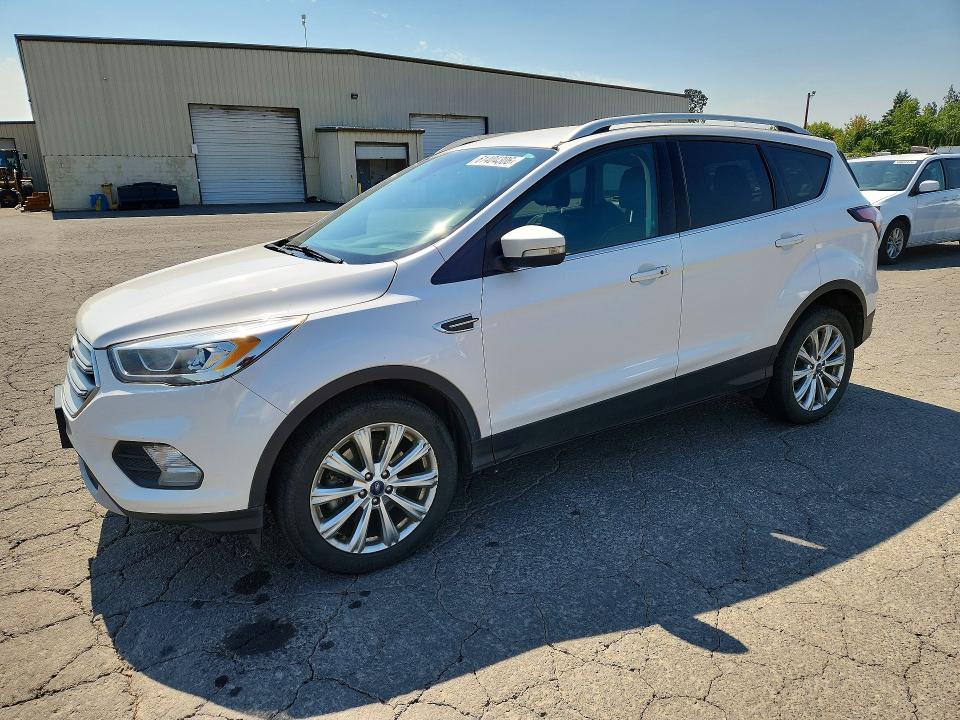 2017 Ford Escape მანქანა იყიდება აუქციონზე, vin: 1FMCU9J90HUE48533, აუქციონის ნომერი: 61404306