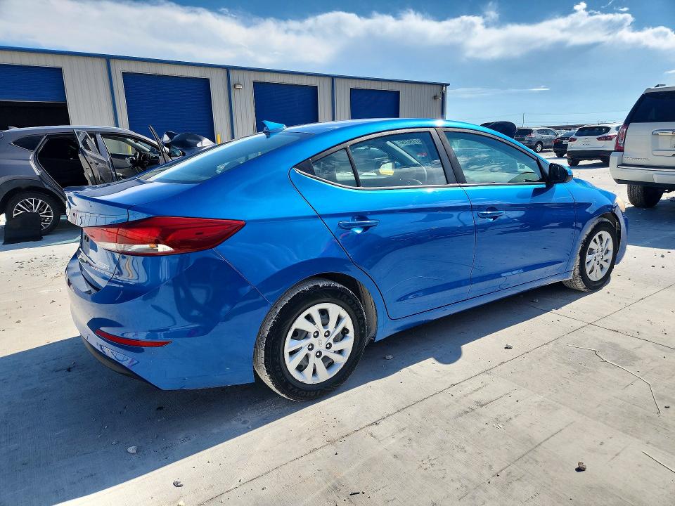 Продажа на аукционе авто 2017 Hyundai Elantra, vin: 5NPD74LF3HH168475, номер лота: 61158756