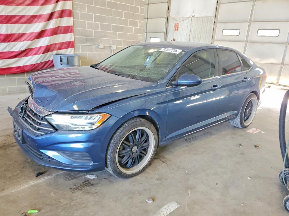 62932866 :رقم المزاد ، 3VWC57BU8KM023806 vin ، 2019 Volkswagen Jetta مزاد بيع