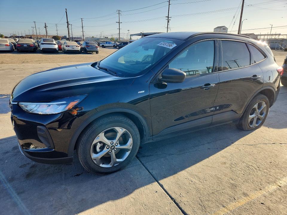 2025 Ford Escape მანქანა იყიდება აუქციონზე, vin: 1FMCU9MNXSUA87845, აუქციონის ნომერი: 62497096