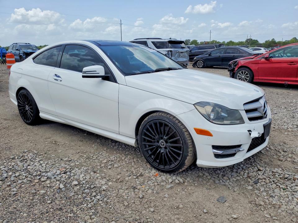 Продаж на аукціоні авто 2013 Mercedes-benz C, vin: WDDGJ8JBXDG063684, номер лоту: 60884966
