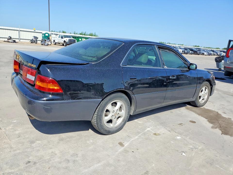 Продажа на аукционе авто 1997 Lexus Es, vin: JT8BF22G8V5010135, номер лота: 60500686