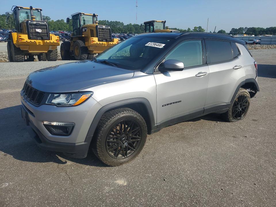 61296466 :رقم المزاد ، 3C4NJDBB8KT621226 vin ، 2019 Jeep Compass مزاد بيع