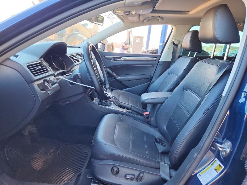 2018 Volkswagen Passat 4d 2.0t Highl მანქანა იყიდება აუქციონზე, vin: 1VWBA7A3XJC020082, აუქციონის ნომერი: 62465026
