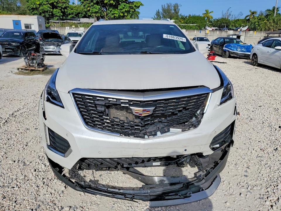 Продажа на аукционе авто 2022 Cadillac Xt5, vin: 1GYKNCRS6NZ152541, номер лота: 61083926