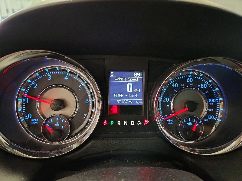 61352346 :رقم المزاد ، 2C4RC1BG3ER413770 vin ، 2014 Chrysler Town & Country مزاد بيع