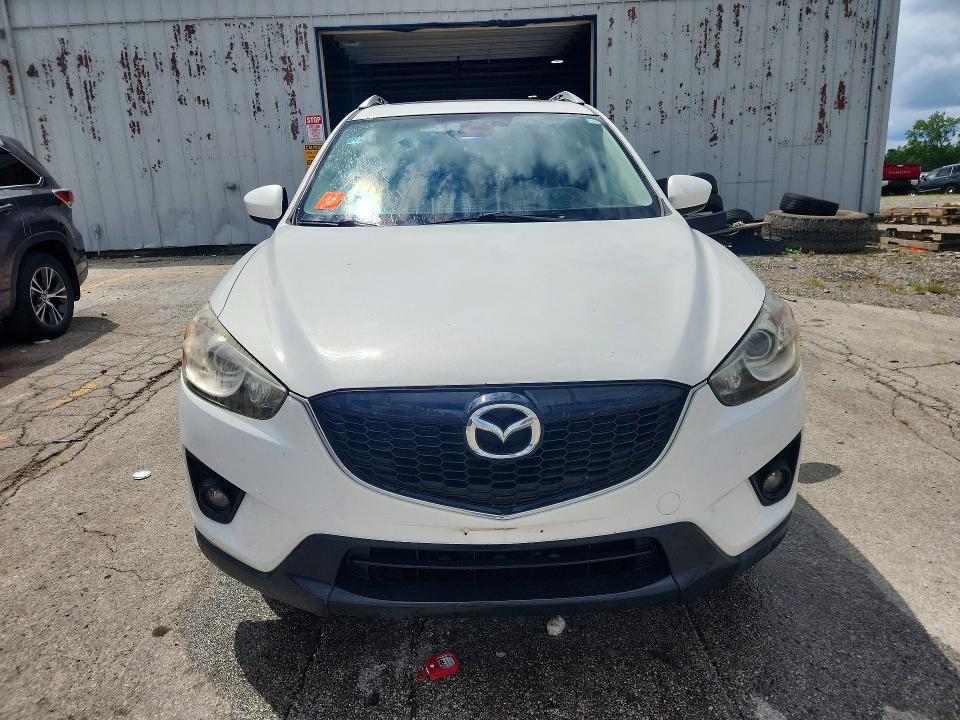 61495216 :رقم المزاد ، JM3KE4DY9F0454801 vin ، 2015 Mazda Cx-5 مزاد بيع