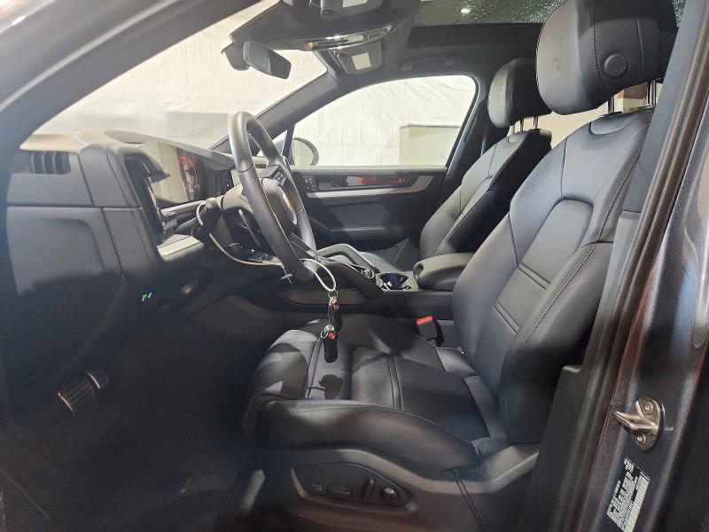 58699856 :رقم المزاد ، WP1AL2AY8TDA15921 vin ، 2026 Porsche Cayenne مزاد بيع