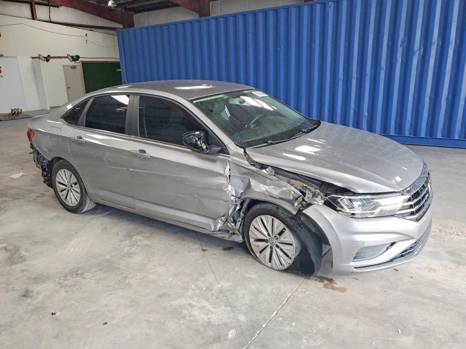 60685086 :رقم المزاد ، 3VWCB7BU1LM002063 vin ، 2020 Volkswagen Jetta مزاد بيع