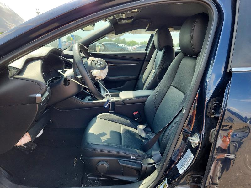 62218096 :رقم المزاد ، JM1BPAJL9M1318816 vin ، 2021 Mazda 3 مزاد بيع
