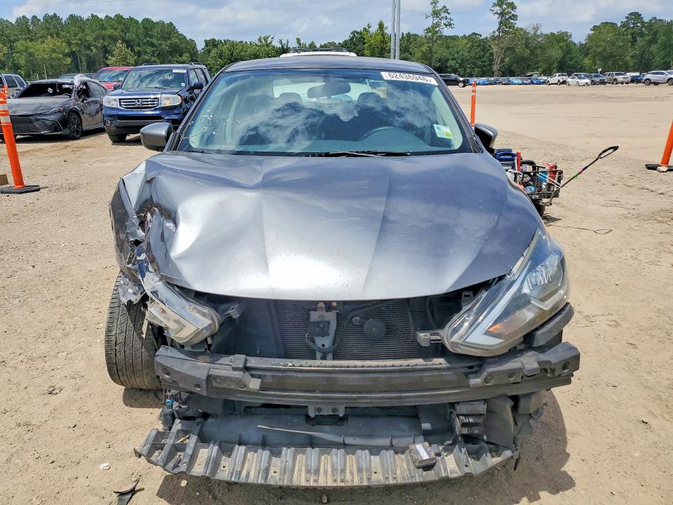 62436946 :رقم المزاد ، 3N1AB7AP1JY342022 vin ، 2018 Nissan Sentra مزاد بيع