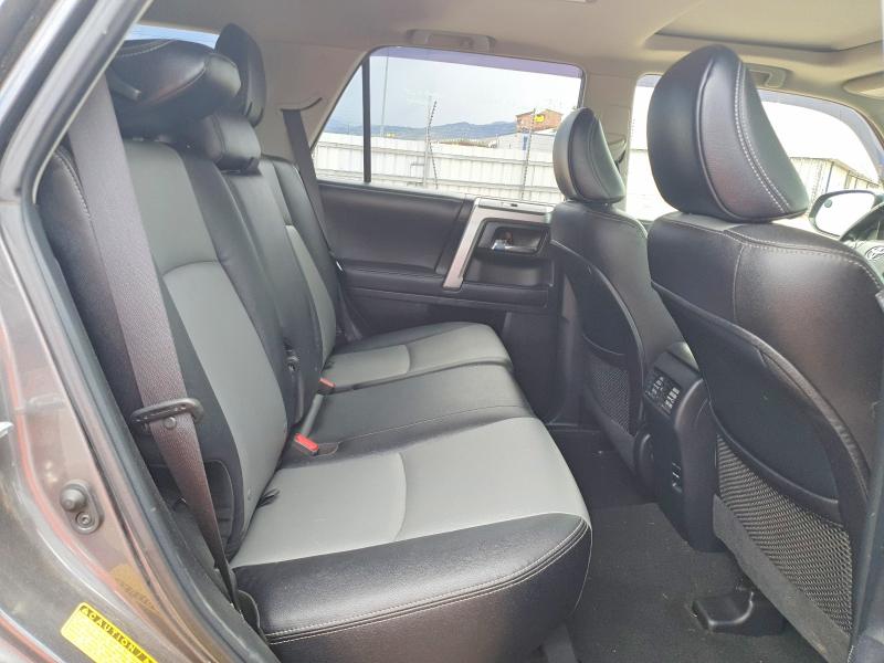 Продаж на аукціоні авто 2018 Toyota 4runner, vin: JTEBU5JR6J5566588, номер лоту: 60527436
