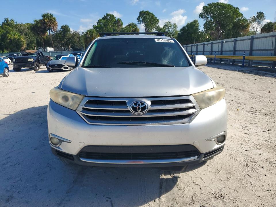 Продаж на аукціоні авто 2011 Toyota Highlander, vin: 5TDZK3EHXBS031287, номер лоту: 60129696