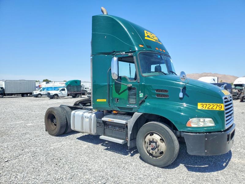 Продажа на аукционе авто 2018 Mack Pinnacle, vin: 1M1AW01X8JM010610, номер лота: 59225506