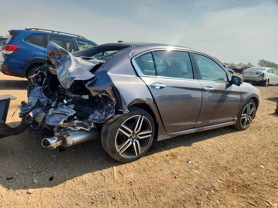 Aukcja sprzedaży 2017 Honda Accord, vin: 1HGCR3F95HA020116, numer aukcji: 60250906