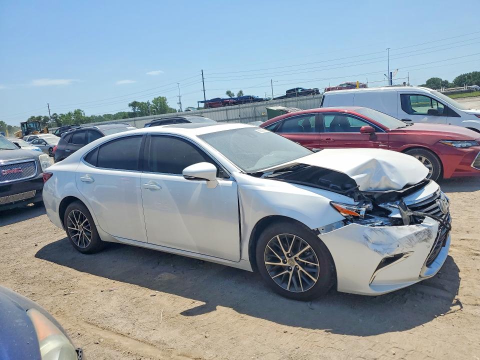 Aukcja sprzedaży 2017 Lexus Es, vin: 58ABK1GG1HU077240, numer aukcji: 60632996