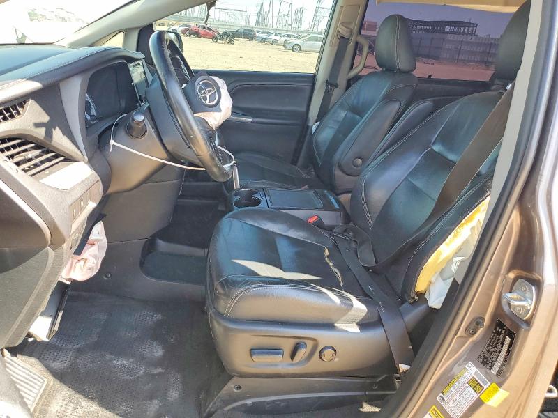 Продажа на аукционе авто 2015 Toyota Sienna, vin: 5TDXK3DC0FS681135, номер лота: 60886766