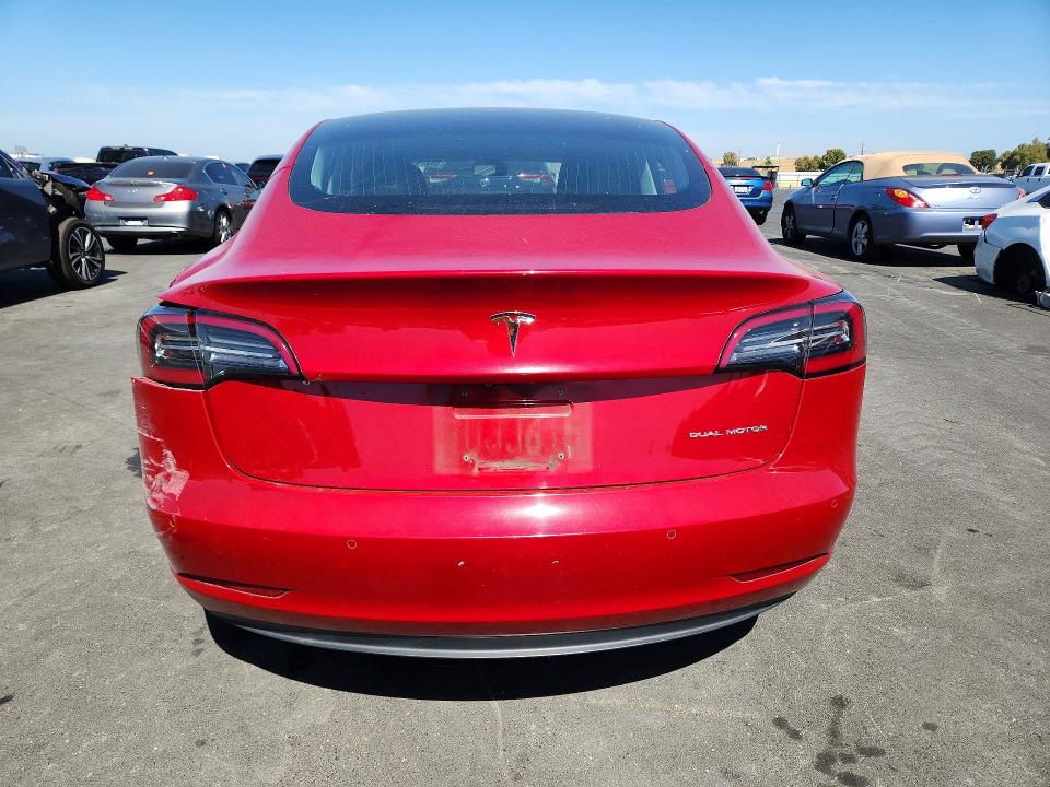 Продаж на аукціоні авто 2018 Tesla Model 3, vin: 5YJ3E1EB6JF104770, номер лоту: 59276716