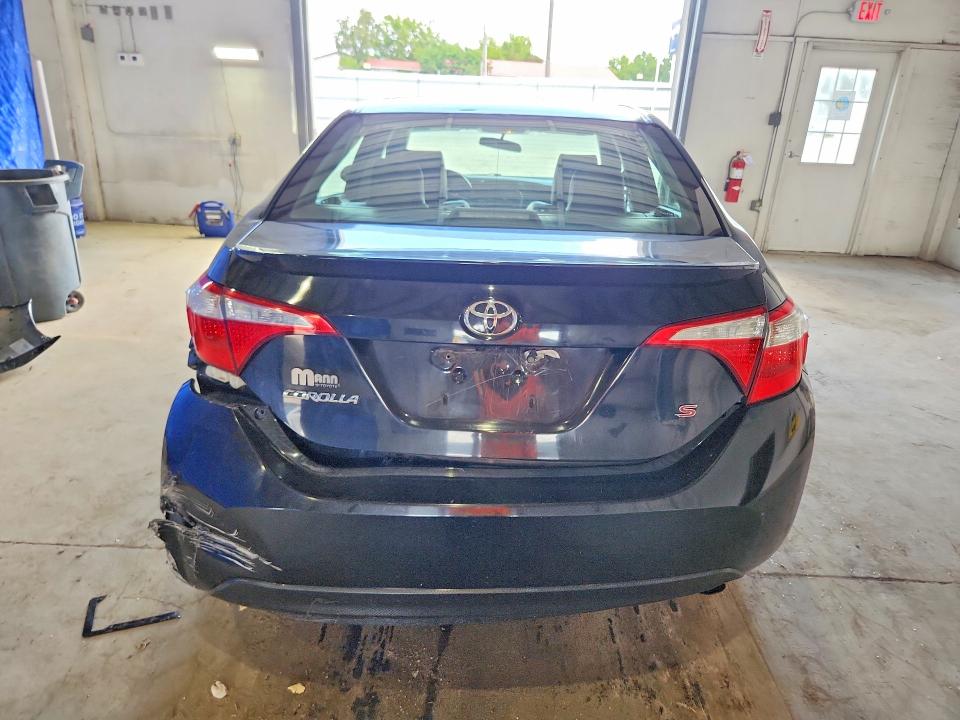 61013656 :رقم المزاد ، 5YFBURHE2GP520959 vin ، 2016 Toyota Corolla مزاد بيع