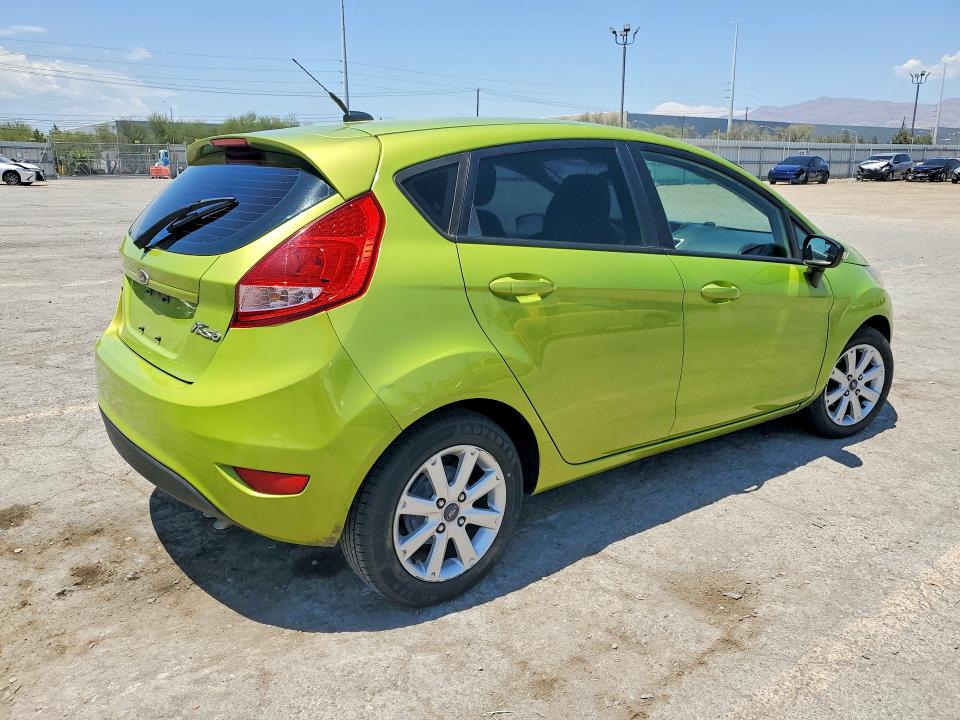 61946986 :رقم المزاد ، 3FADP4EJ9DM119485 vin ، 2013 Ford Fiesta مزاد بيع