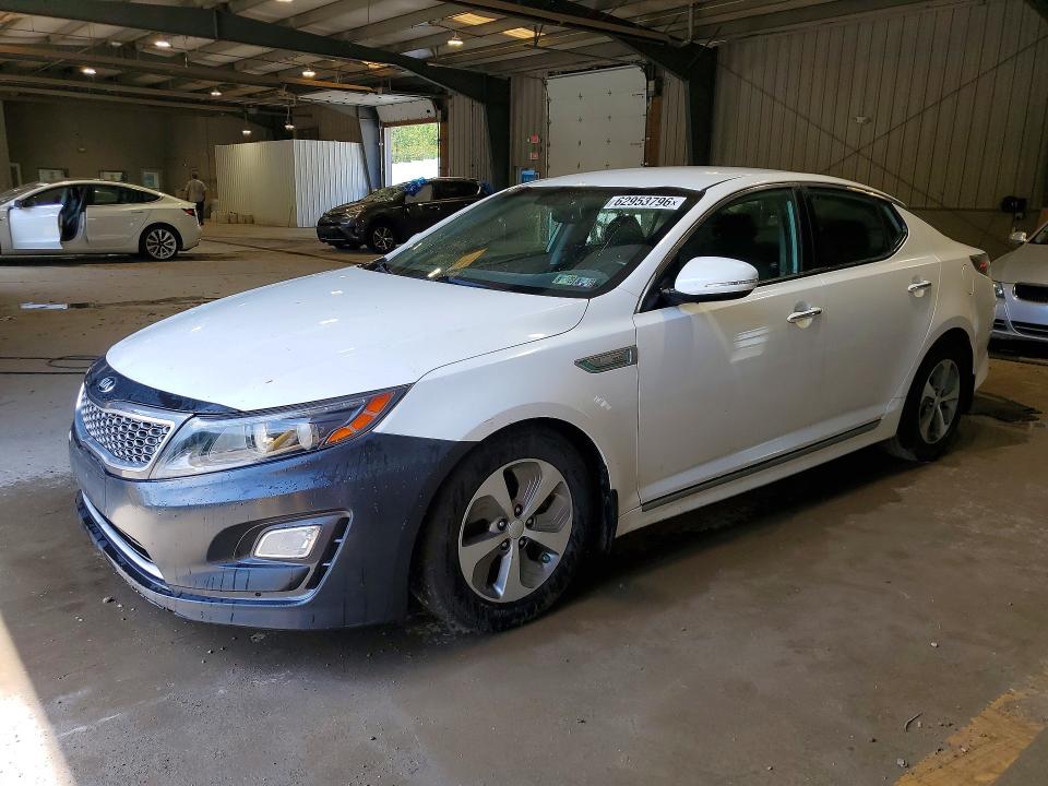 62953796 :رقم المزاد ، KNAGM4AD5F5077239 vin ، 2015 Kia Optima مزاد بيع