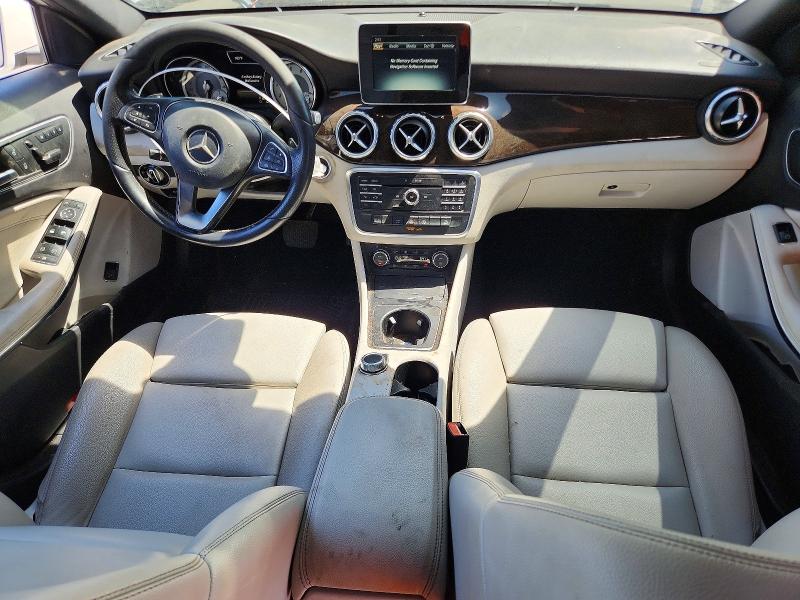 62220946 :رقم المزاد ، WDCTG4GB5GJ245978 vin ، 2016 Mercedes-benz Gla مزاد بيع