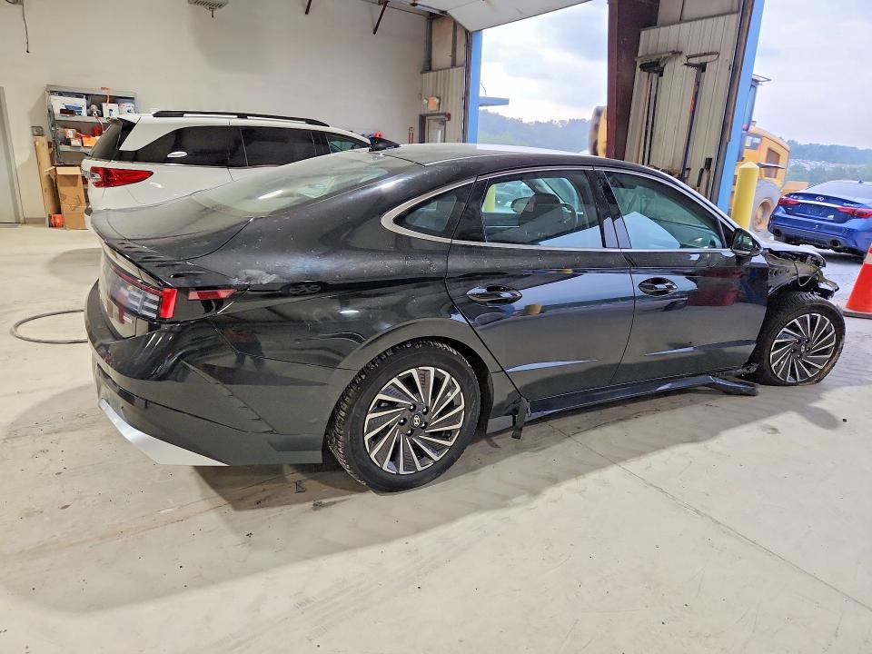Продаж на аукціоні авто 2024 Hyundai Sonata Hybrid, vin: KMHL34JJ3RA095353, номер лоту: 62789406