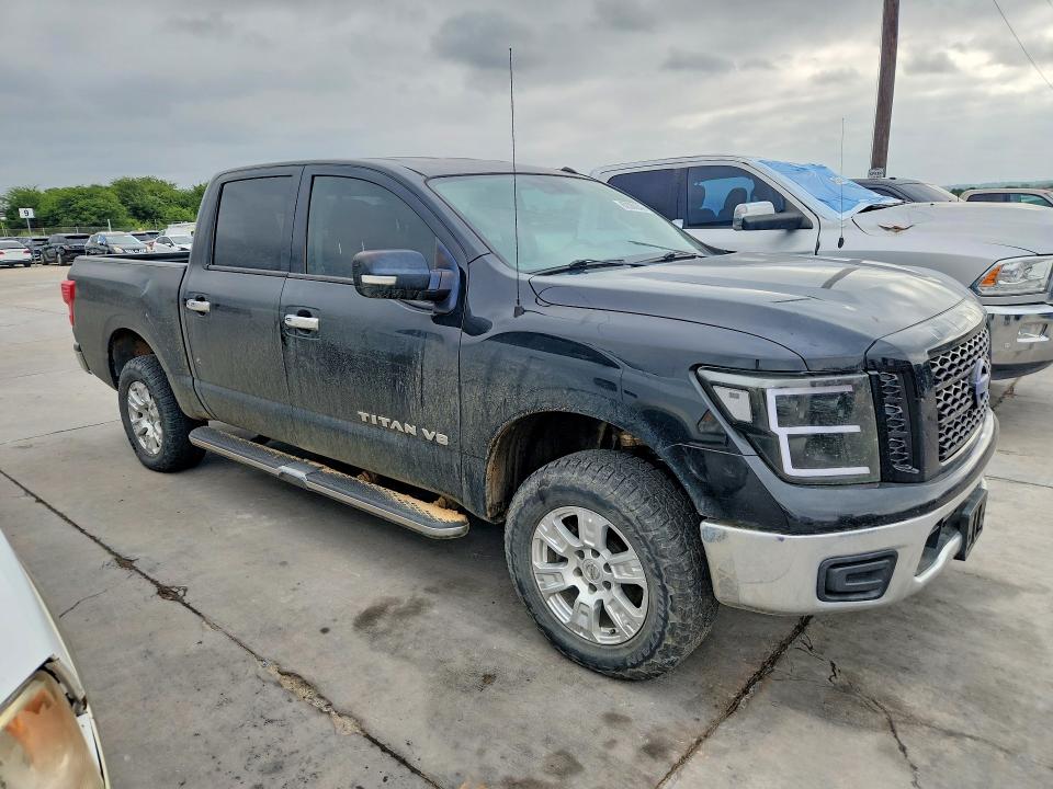 62380346 :رقم المزاد ، 1N6AA1EK9KN510223 vin ، 2019 Nissan Titan مزاد بيع
