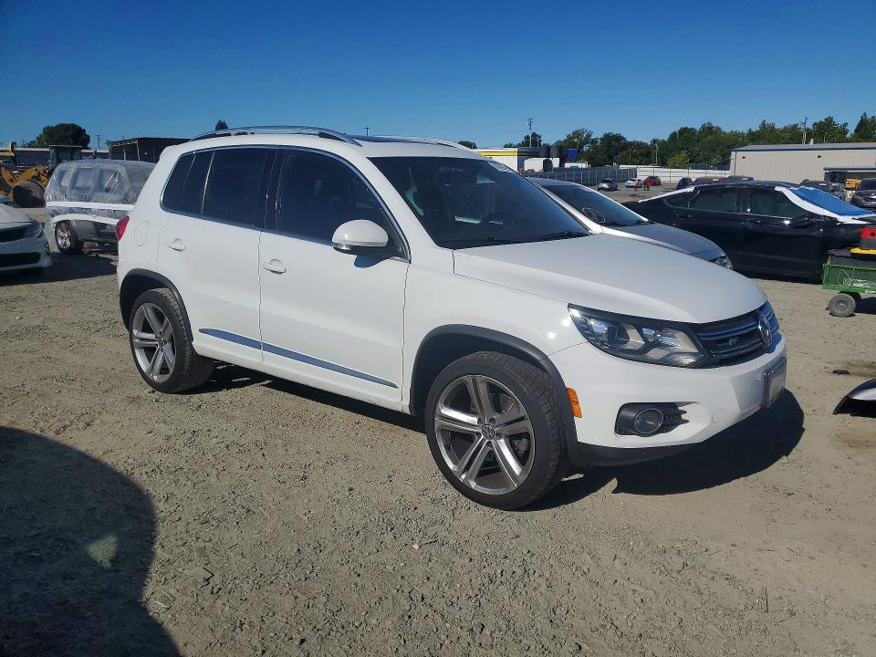 2014 Volkswagen Tiguan მანქანა იყიდება აუქციონზე, vin: WVGAV3AXXEW103879, აუქციონის ნომერი: 61629436